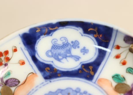 明治後期～大正銅判色絵花と宝尽くし図小皿