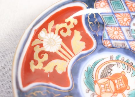 明治前期色絵七宝に幾何学文小皿