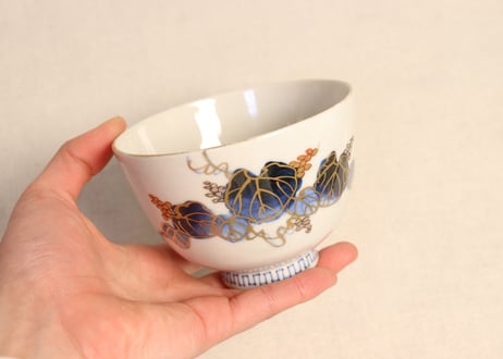明治前期色絵山葡萄図つぼ碗