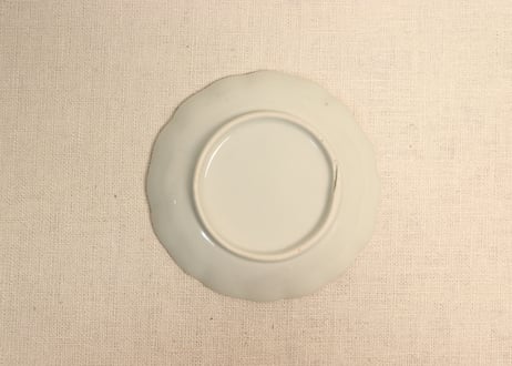 江戸幕末赤絵金彩染付松竹梅に鶴図小皿② 高台窯傷