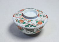 明治前期色絵菊と蝶図蒸茶碗　フリモノ