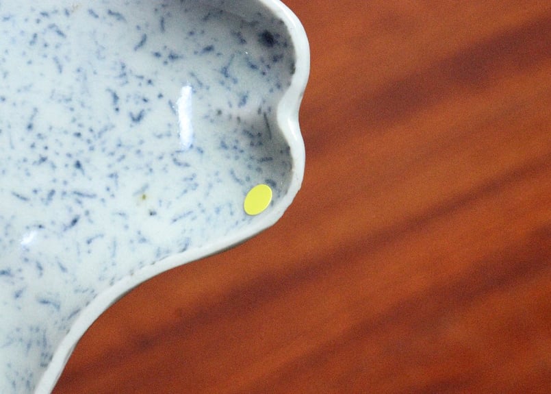江戸中期紙刷古印判小紋図糸巻き型小皿④ 小キズ | 吉祥寺PukuPuku 江戸中期紙刷古印判小紋図糸巻き型小皿④ 小キズ | 吉祥寺PukuPuku