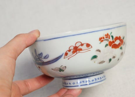 明治前期色絵牡丹と扇に春蘭図蒸茶碗①