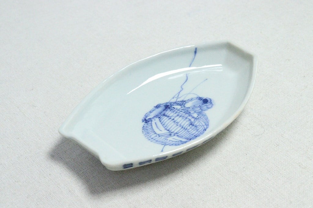 明治後期~大正染付釣竿と魚籠図舟形皿 | 吉祥寺PukuPuku 明治後期~大正染付釣竿と魚籠図舟形皿 | 吉祥寺PukuPuku