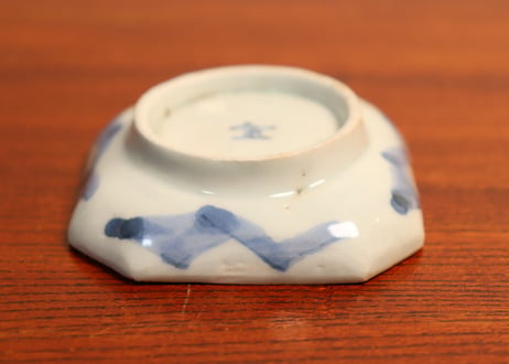 江戸中期紙刷古印判桜散らし図角豆皿②　小ホツ