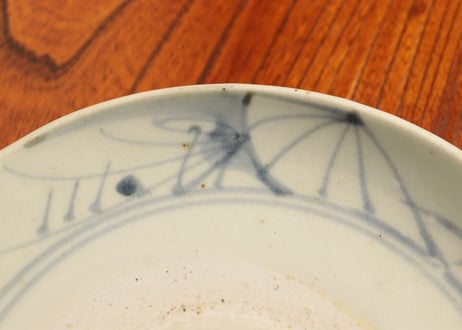 江戸中期くらわんか染付二方菖蒲図6.5寸皿　あたり傷