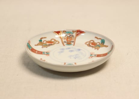明治前期色絵四方に獅子図小皿②　薄め