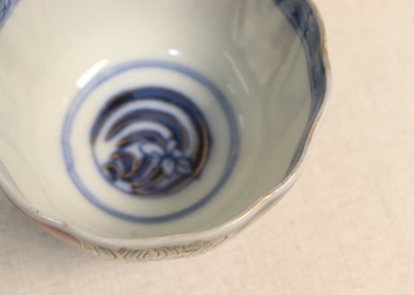 明治前期色絵松鶴と屋敷図向付 窯傷