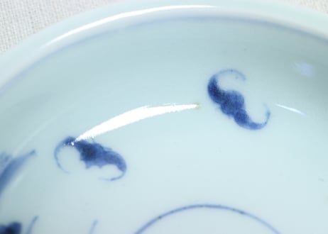 江戸中期染付竹と菊に蝙蝠図なます皿① かたつき