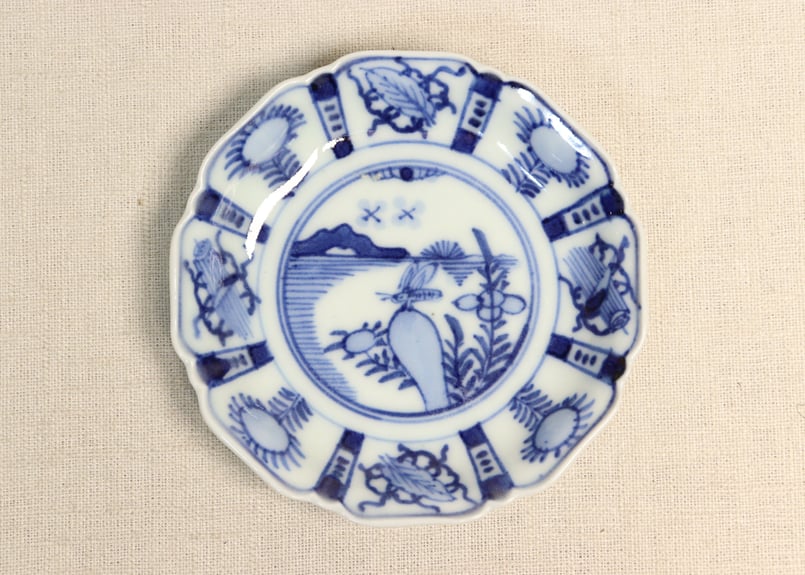 明治前期染付芙蓉手イナゴ図小皿 | 吉祥寺PukuPuku