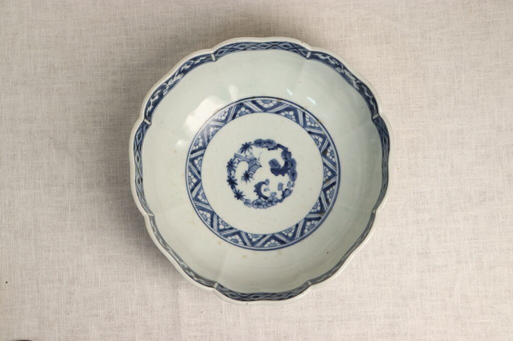 江戸中期色絵素地窓絵図8寸鉢 歪み有 | 吉祥寺PukuPuku