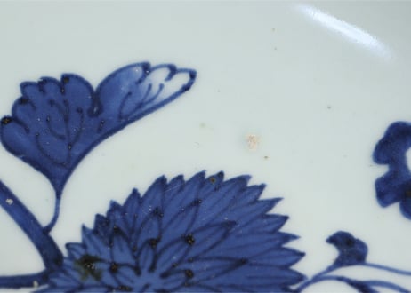 江戸中期染付熨斗に菊図9.5寸皿