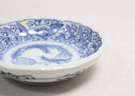 江戸幕末線描き牡丹唐草図小なます皿　ノミホツ