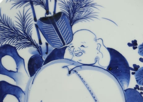 江戸幕末染付布袋様図9寸皿 ノミホツ
