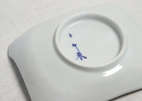 明治後期～大正染付桜と碇図長角皿