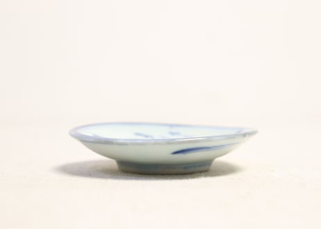 江戸中期染付山水図豆皿