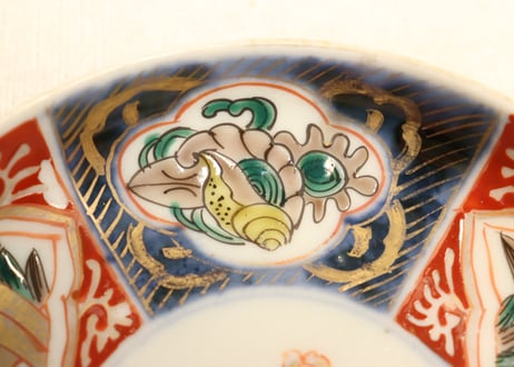明治前期色絵三方貝図小皿