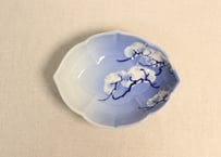 明治後期～大正染付松図木瓜型深皿②薄め