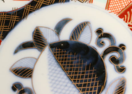 明治前期色絵桃に竹と玉手箱図7寸皿