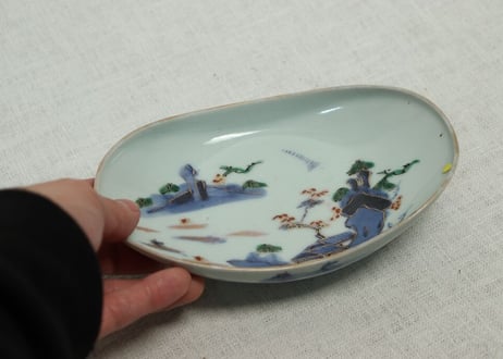 江戸中期色絵山水図舟形皿 小ホツ