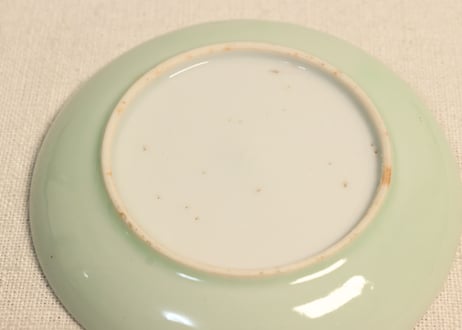 明治前期青磁紙刷花籠図小皿