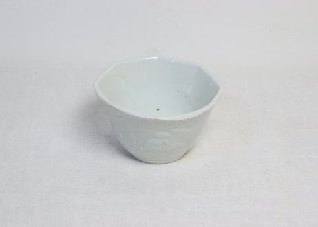 江戸中期白磁陽刻人物と漢詩図八角向付　部分甘手