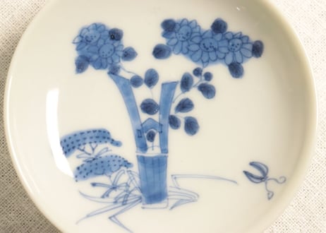 明治前期染付生け花図小皿①　濃いめ