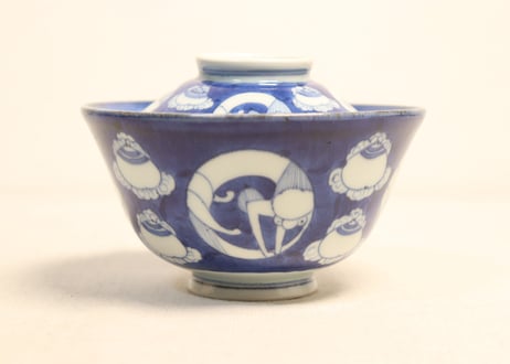 江戸後期染付団龍と宝珠図蓋茶碗