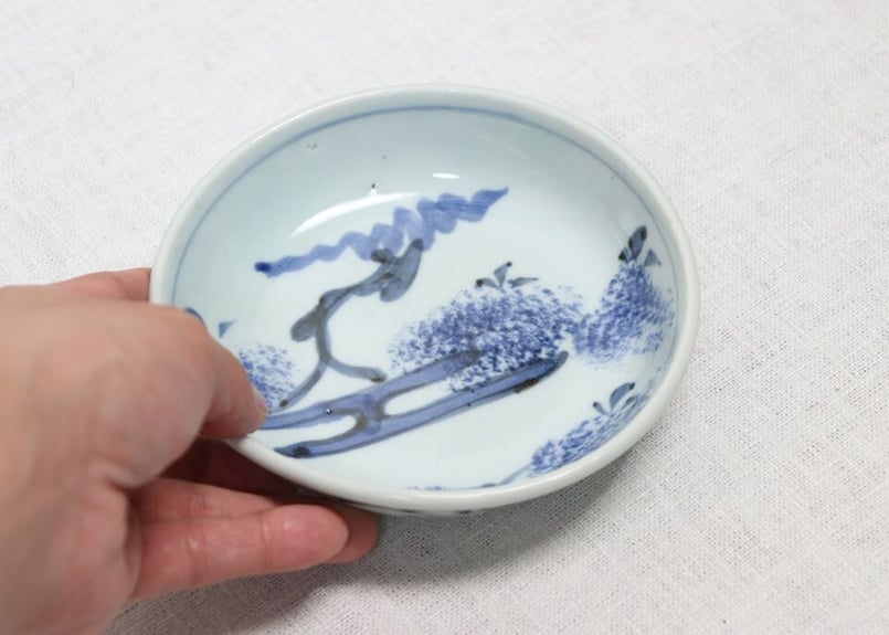 古伊万里　幕末　線描き　牡丹唐草図　食籠 古伊万里幕末線描き牡丹唐草図食籠