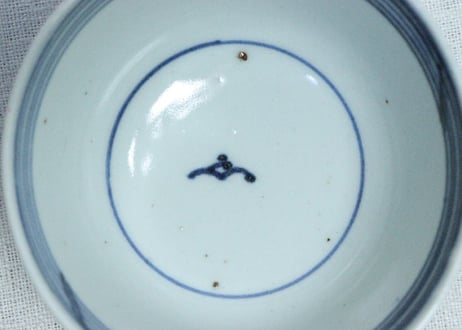 江戸幕末染付輪線に梅図飯茶碗➁　フリモノ,歪み