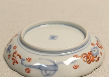 明治前期色絵桃に山水と鳥籠図通り物小皿①5客組
