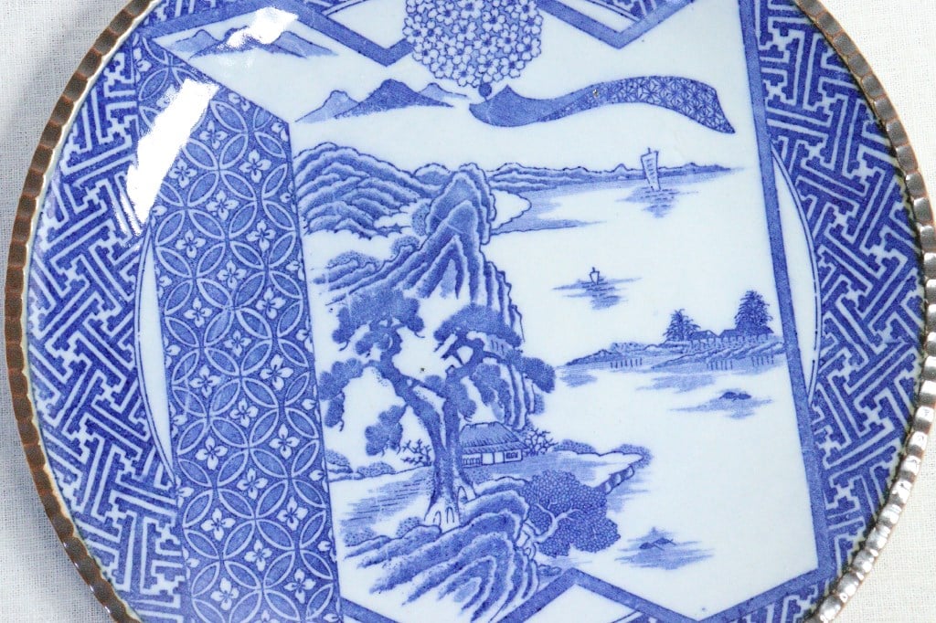 明治時代　古伊万里　染付　印判　染付　山水図　四方隅切大角皿　径27cm 古伊万里染付山水図大鉢 裏印「乾」（概数 D22cm、H8cm