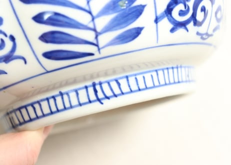 明治前期染付牡丹図7寸鉢②高台ホツ