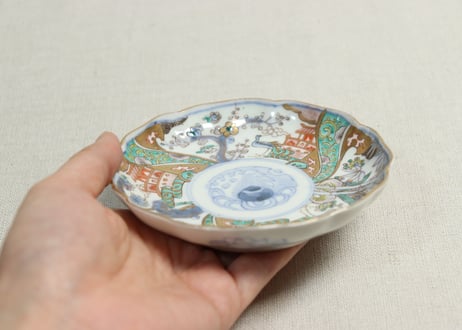 明治前期色絵鶴と松竹梅図通り物小皿
