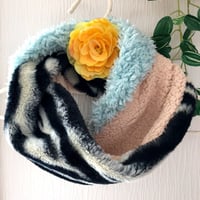 もこもこスヌード（3色）-ハンドメイド-  NO10 【送料200円ポスト投函】