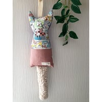 フワしっぽの蹴りぐるみ-ハンドメイド-  NO2 【送料200円ポスト投函】