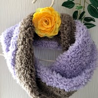 もこもこスヌード（2色）-ハンドメイド-  NO4 【送料200円ポスト投函】