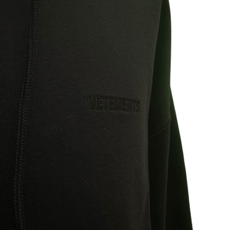 VETEMENTS / 定価￥136,400