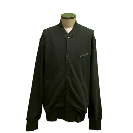 新宿カワノのブラック ノースリーブジャケット オーバーサイズ新品だね‼️ イタリアカノニコ ネイビー6031NV-3L 大きいサイズ タキシード