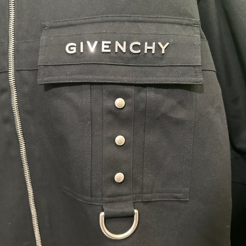 GIVENCHY /定価¥216,700 | MAGIC CINQ UNDERGROUND