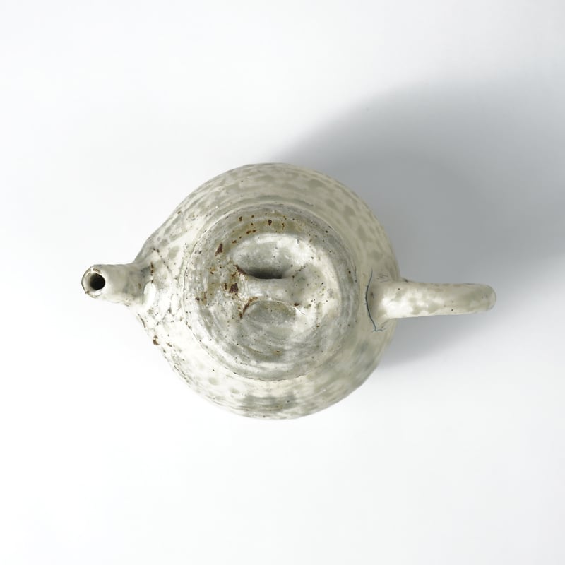 樽見浩】山土茶壺化粧+灰釉_6 | Q1 オンラインストア