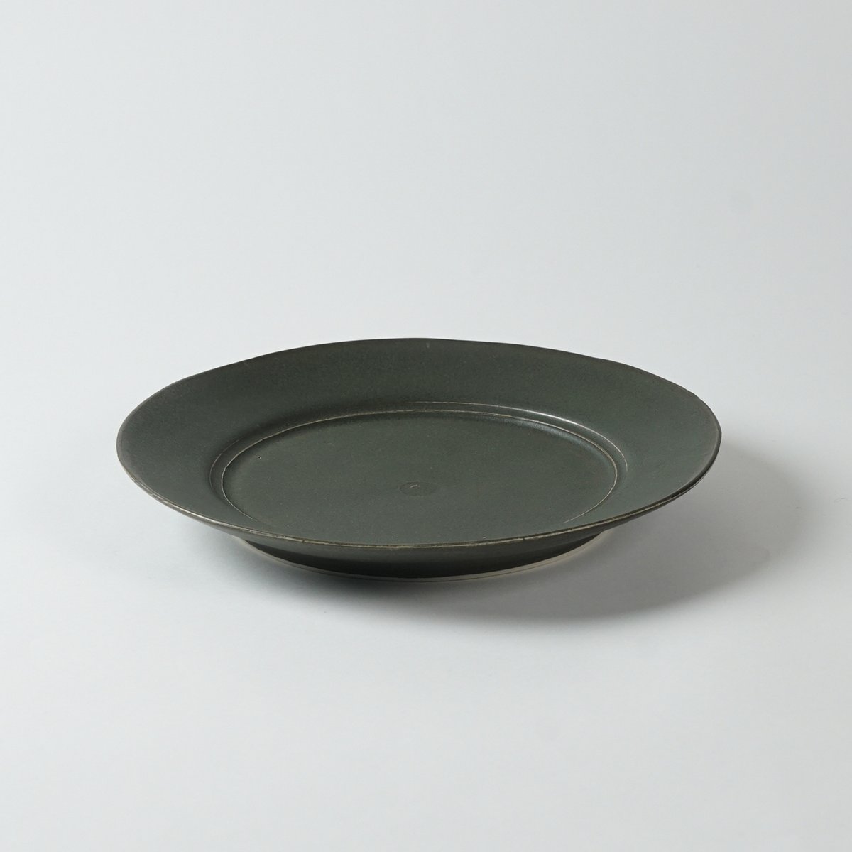 田村一】プレート（ブラック）_14-2 | Q1 オンラインストア
