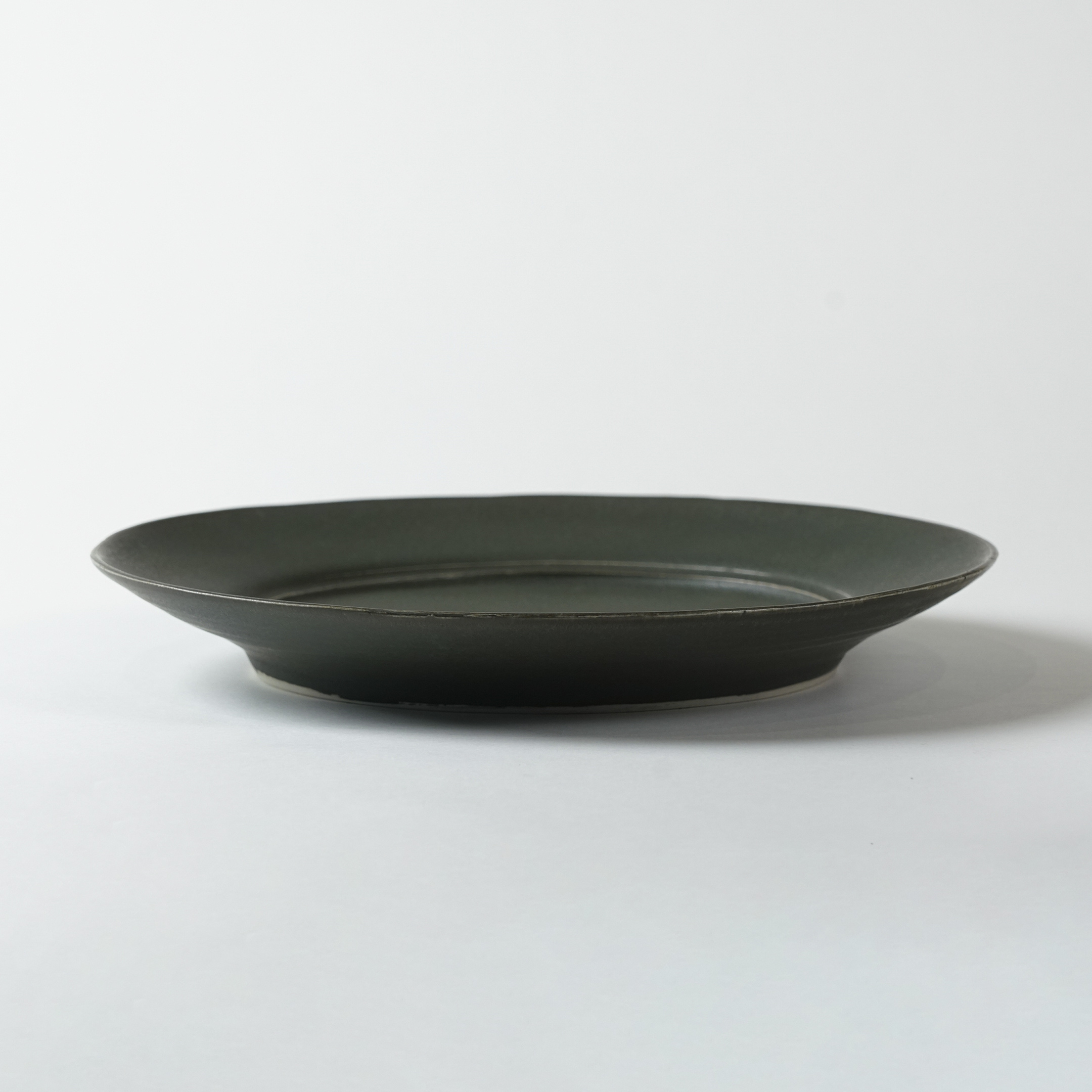 田村一】プレート（ブラック）_14-2 | Q1 オンラインストア