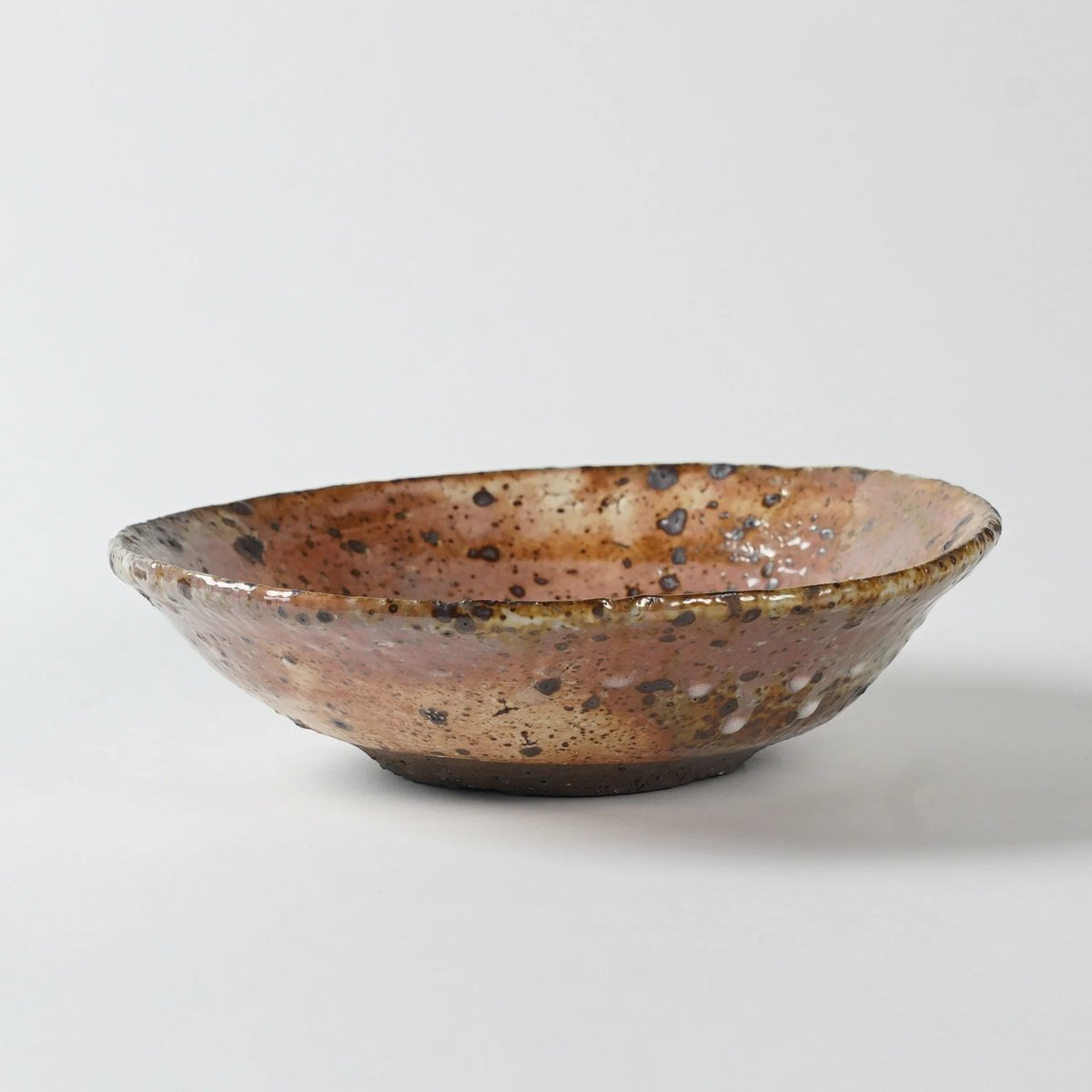 芳賀龍一】白化粧鉢_22 | Q1 オンラインストア