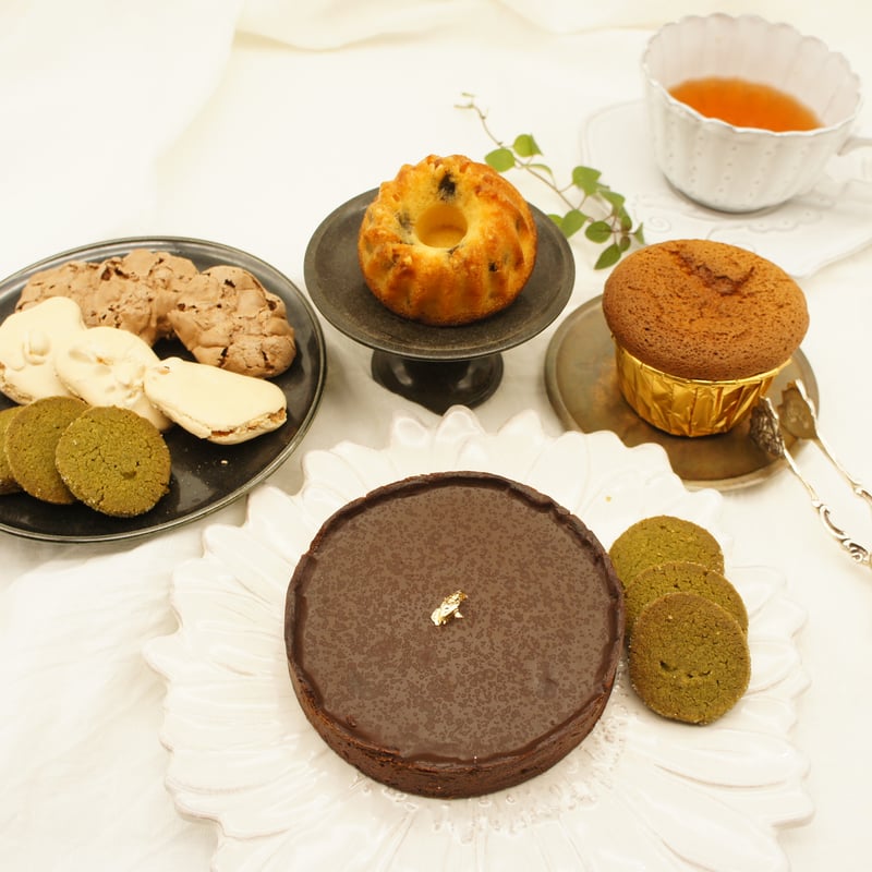 マトファー　フラット丸マンケ型　ケーキ　焼き菓子　フランス菓子　製菓 マトファー フラット丸マンケ型 ケーキ 焼き菓子 フランス菓子 製菓