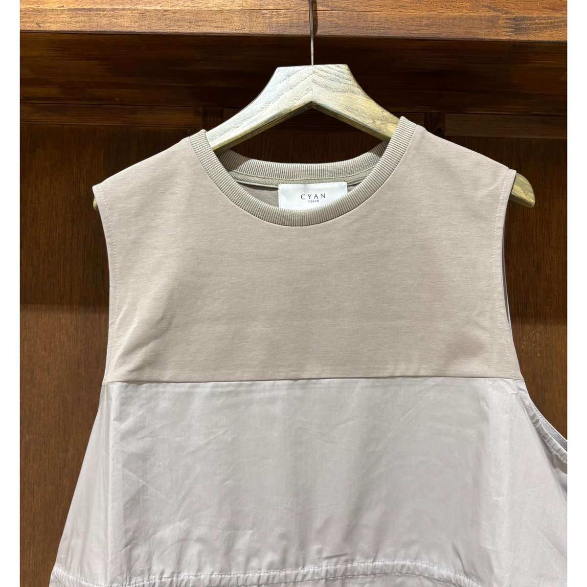 CYAN tokyo ホワイト ノースリーブ チュニック fit=scale-down,w=1200