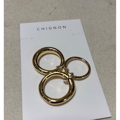 CHIGNON トリプルマルチリング