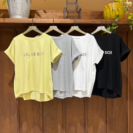 CLOCHE  箔ロゴ Tee