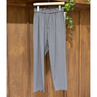 LE MELANGE  接触冷感テーパードパンツ