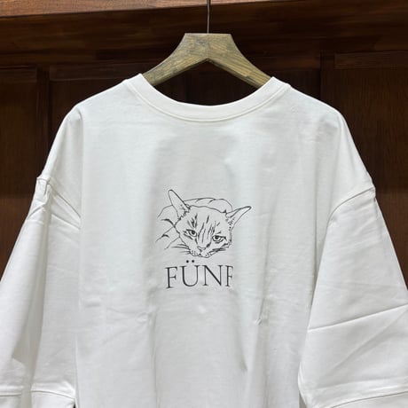 CLOCHE  キャットプリント7分袖Tee